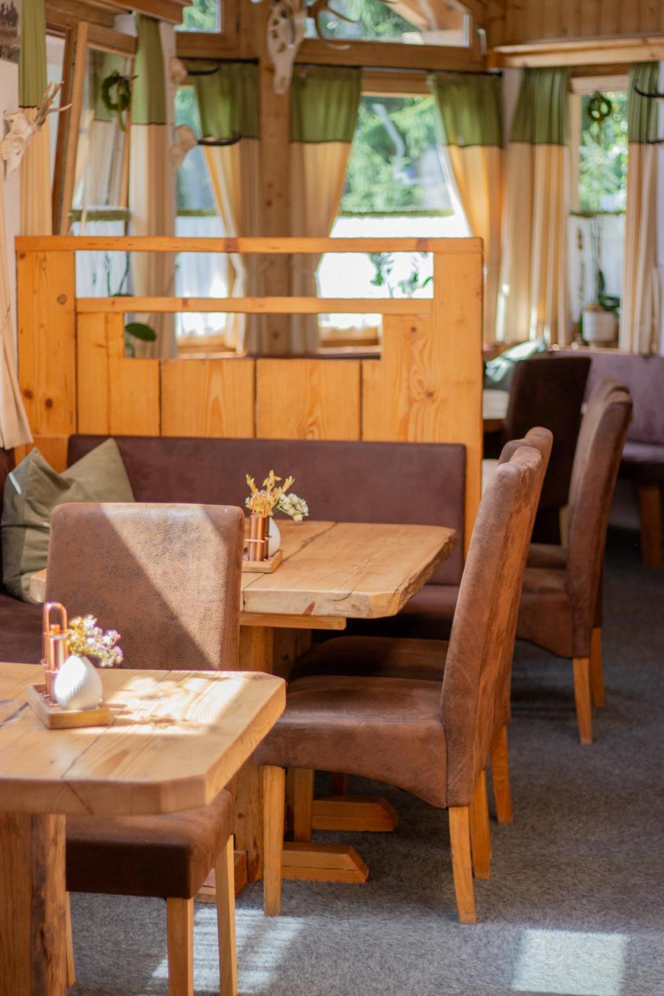 Hotel Forsthof Sankt Johann im Pongau Bagian luar foto